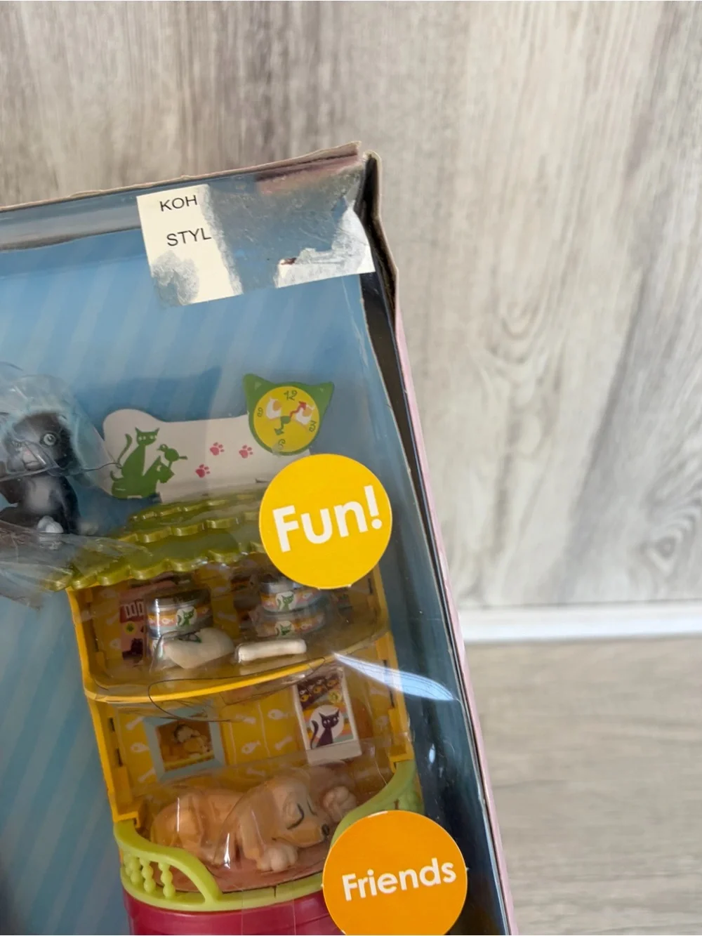 Vintage 2006 Barbie I Can Be a Pet Sitter Doll Pet Accessories- Mattel New